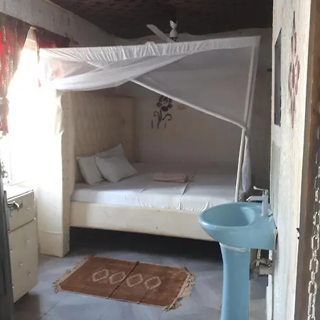 Baba Lao Hotel Malindi Exterior photo