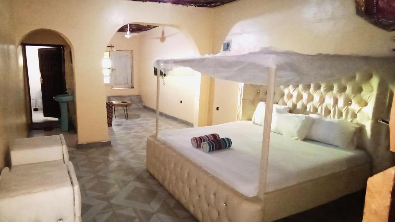 Baba Lao Bed & Breakfast